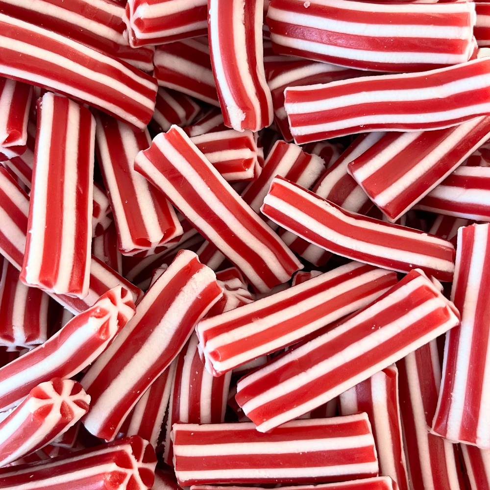 Rambo Twist – Red & White Licorice with Vanilla Cream | Swedish Candy ...