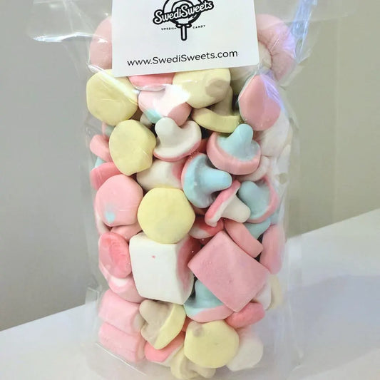 Gemischte Marshmallow-Pilze und -Herzen – Süße schwedische Süßigkeit